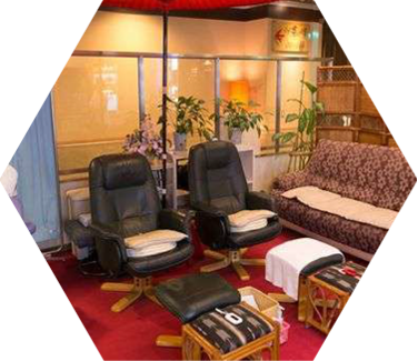 Foot massage area